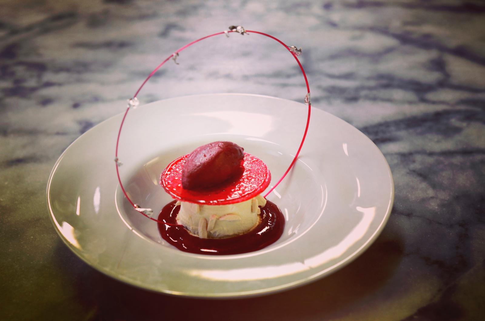 Image gallery marquee