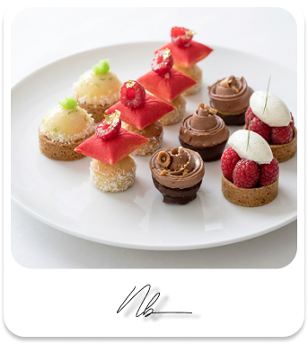 Image gallery marquee